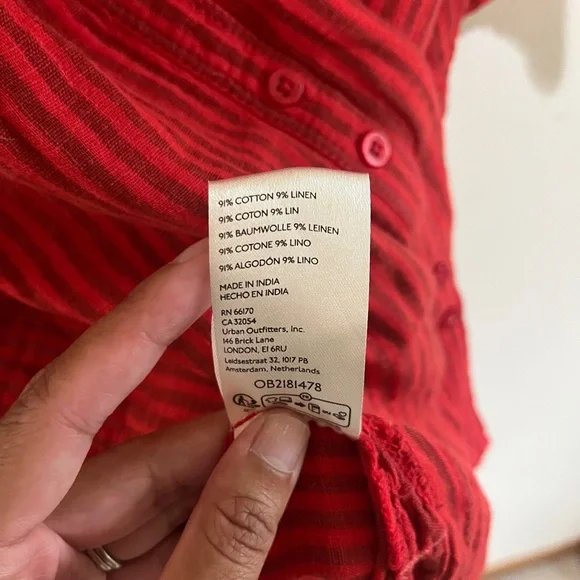 We The Free Kayla Double Cloth Red Shirt Size L - Picture 6 of 6